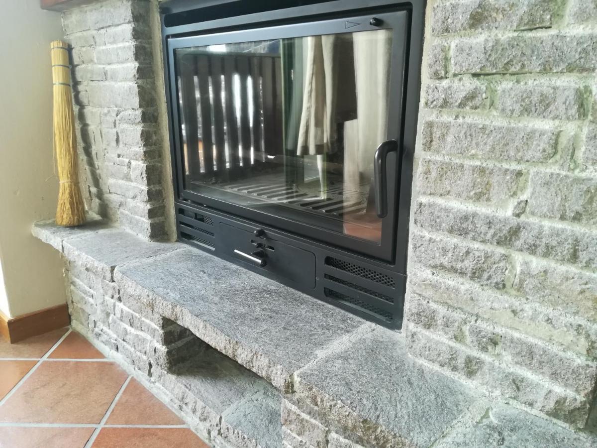 Rele B Apartment Temu Bagian luar foto