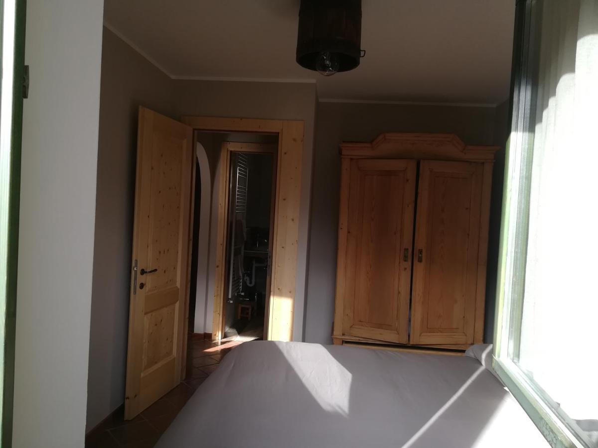 Rele B Apartment Temu Bagian luar foto