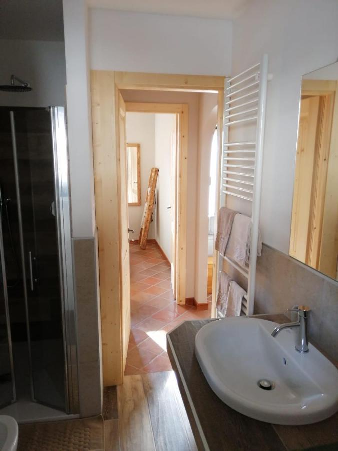 Rele B Apartment Temu Bagian luar foto