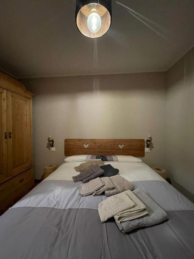 Rele B Apartment Temu Bagian luar foto